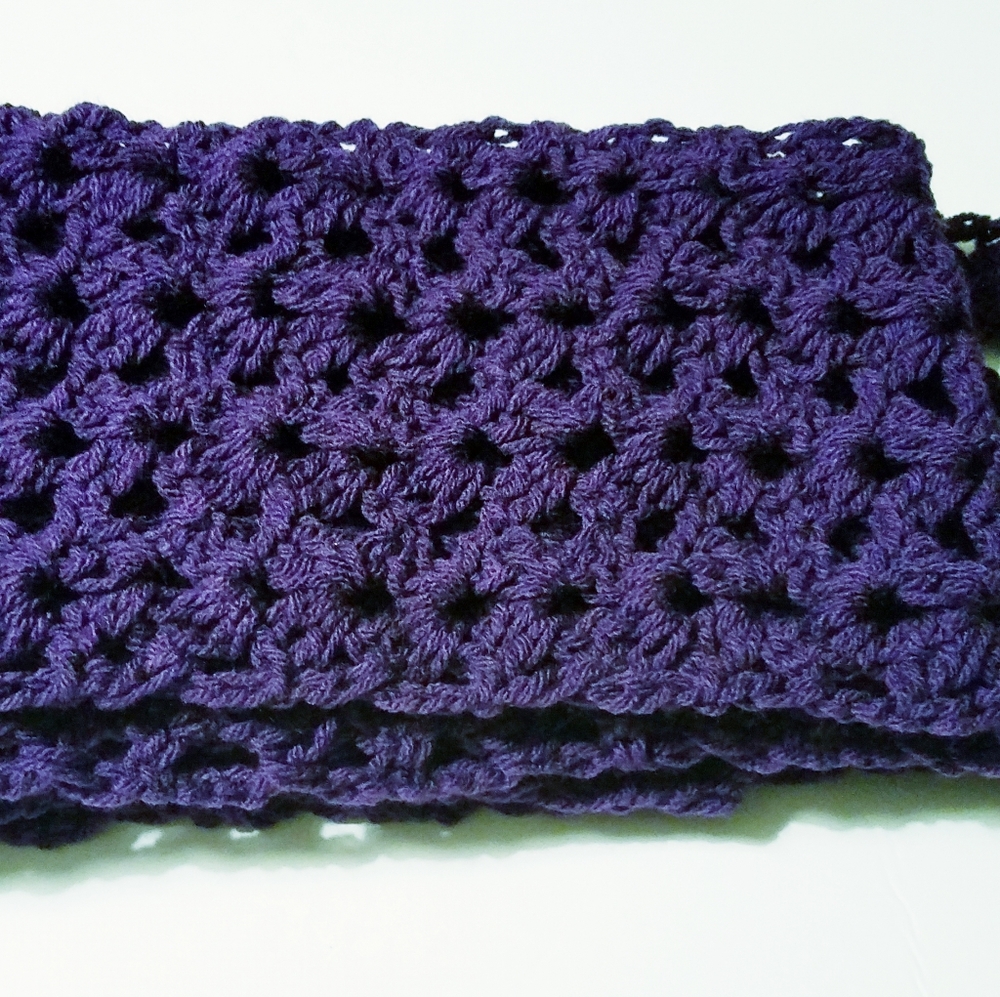 Island Lace Women's purple crochet Scarf
